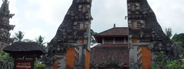 The giant angel statues of Taman Dedari in Kedewatan, Ubud