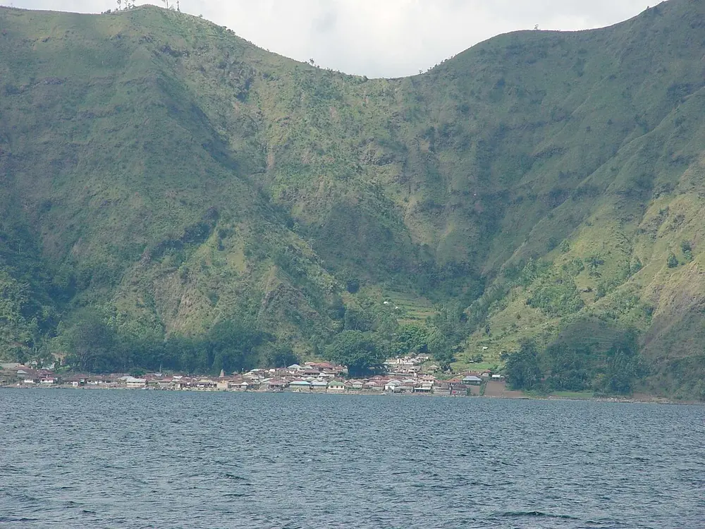Take the boat from Kedisan, not the road — Village de Trunyan, While you're in Kintamani