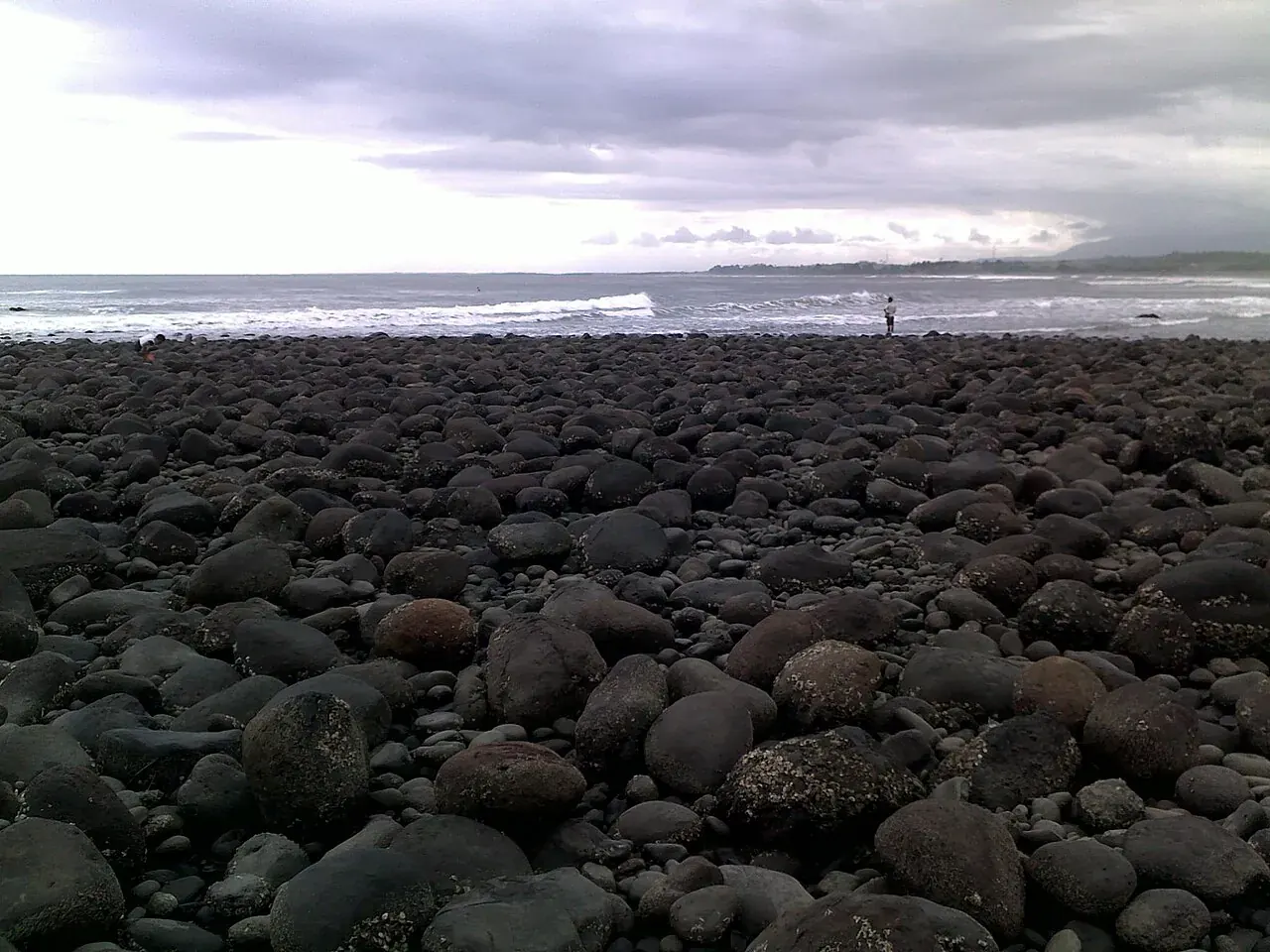 Medewi point break, 5 minutes from Pekutatan by scooter