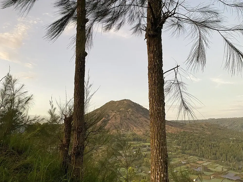 Twisty and quiet — a great ride — Kintamani, While you're in Payangan